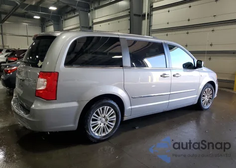 2014 Chrysler Town & Country Touring L z USA, uszkodzony, nr VIN 2C4RC1CG2ER273001